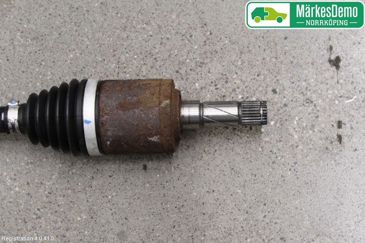 Volvo XC60 14-17 Drivaxel Bak Vänster