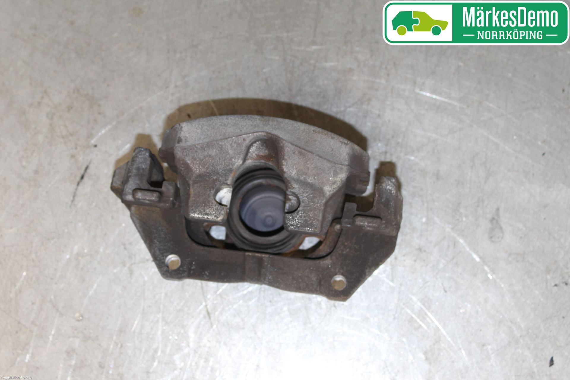 Volvo XC60 14-17 Bromsok Fram Höger