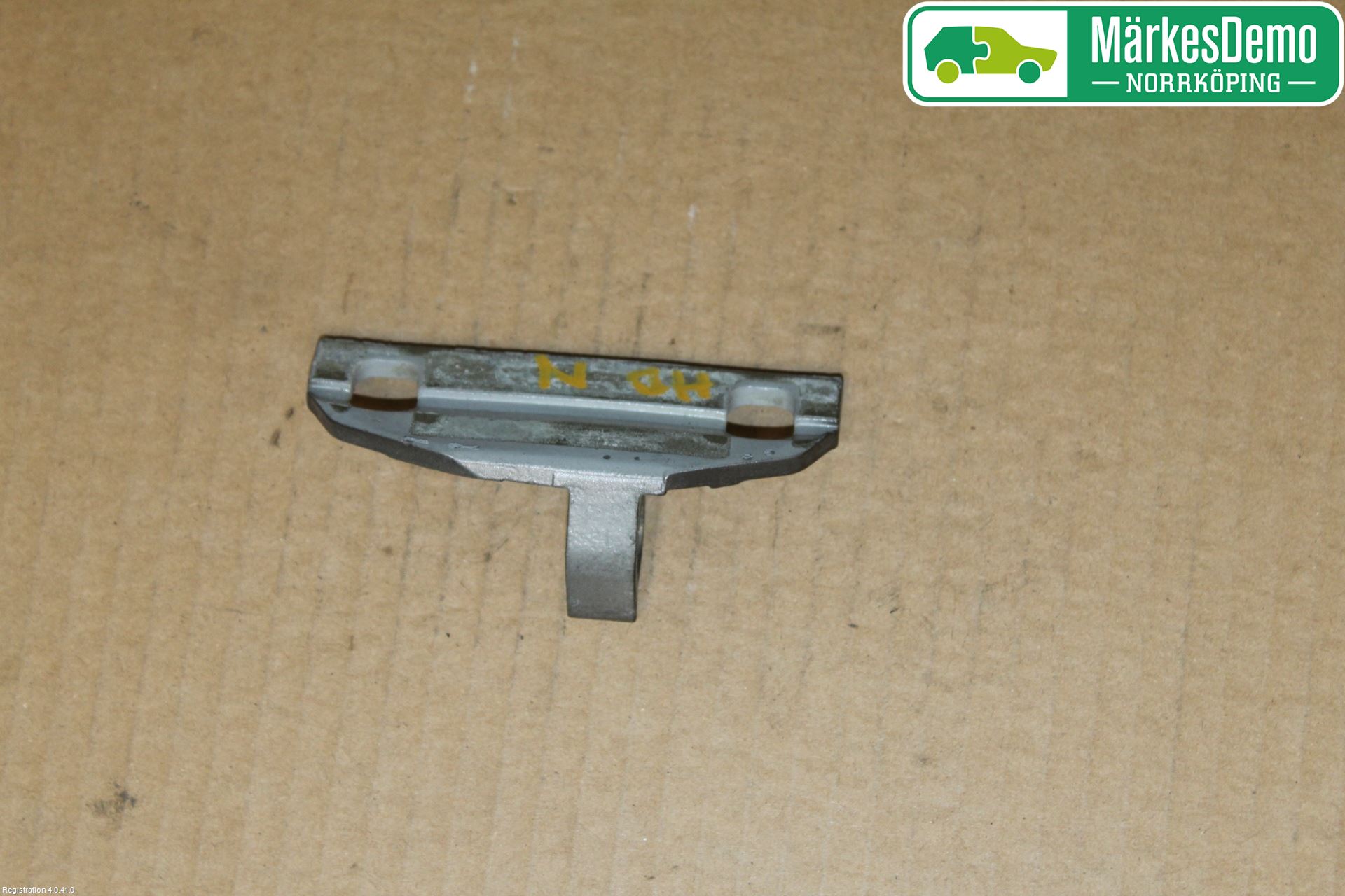 Volvo V70 08-13 Dörrgångjärn