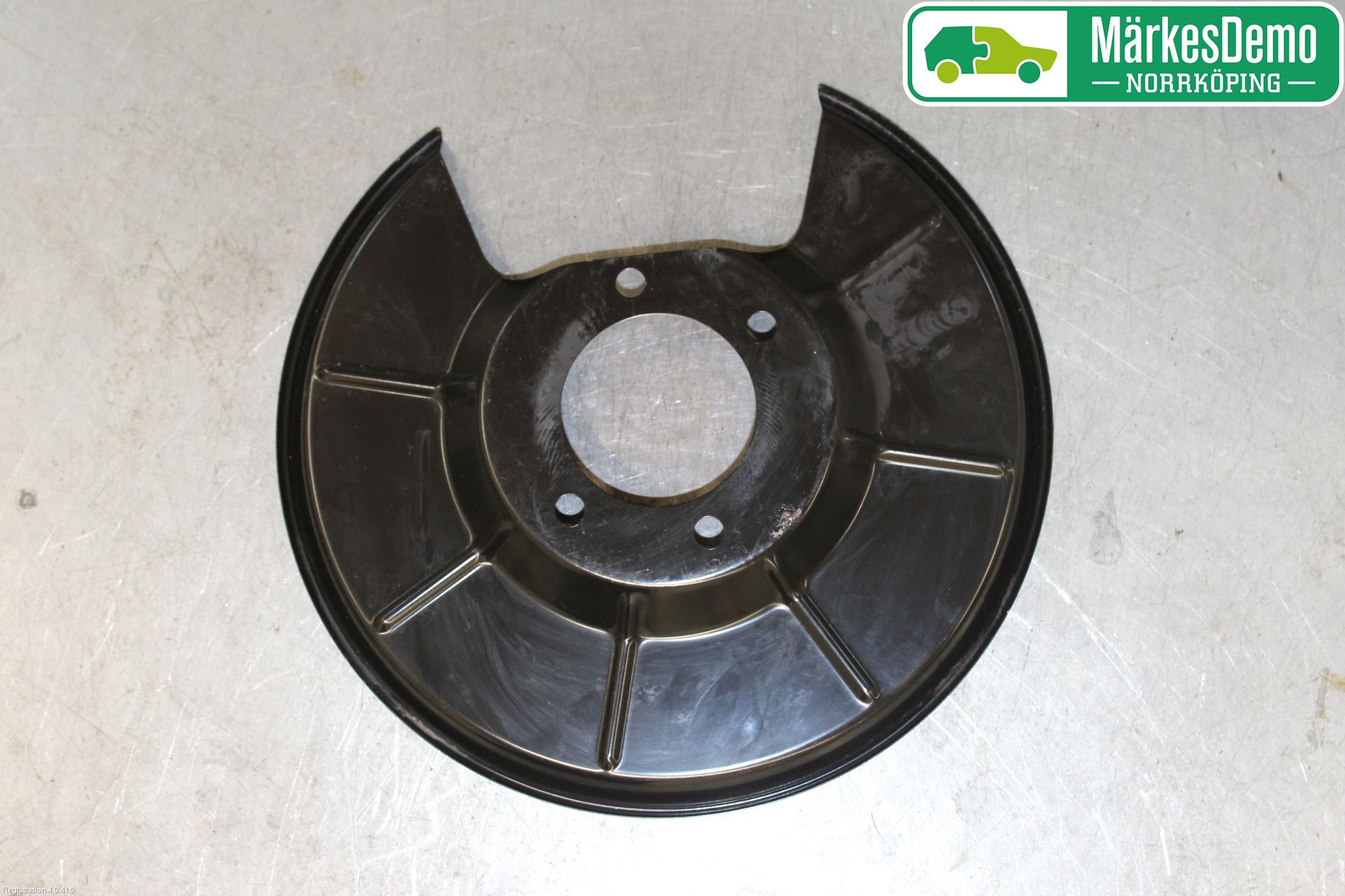 Volvo V60 CROSS COUNTRY 16-18 Bromssköld Bak