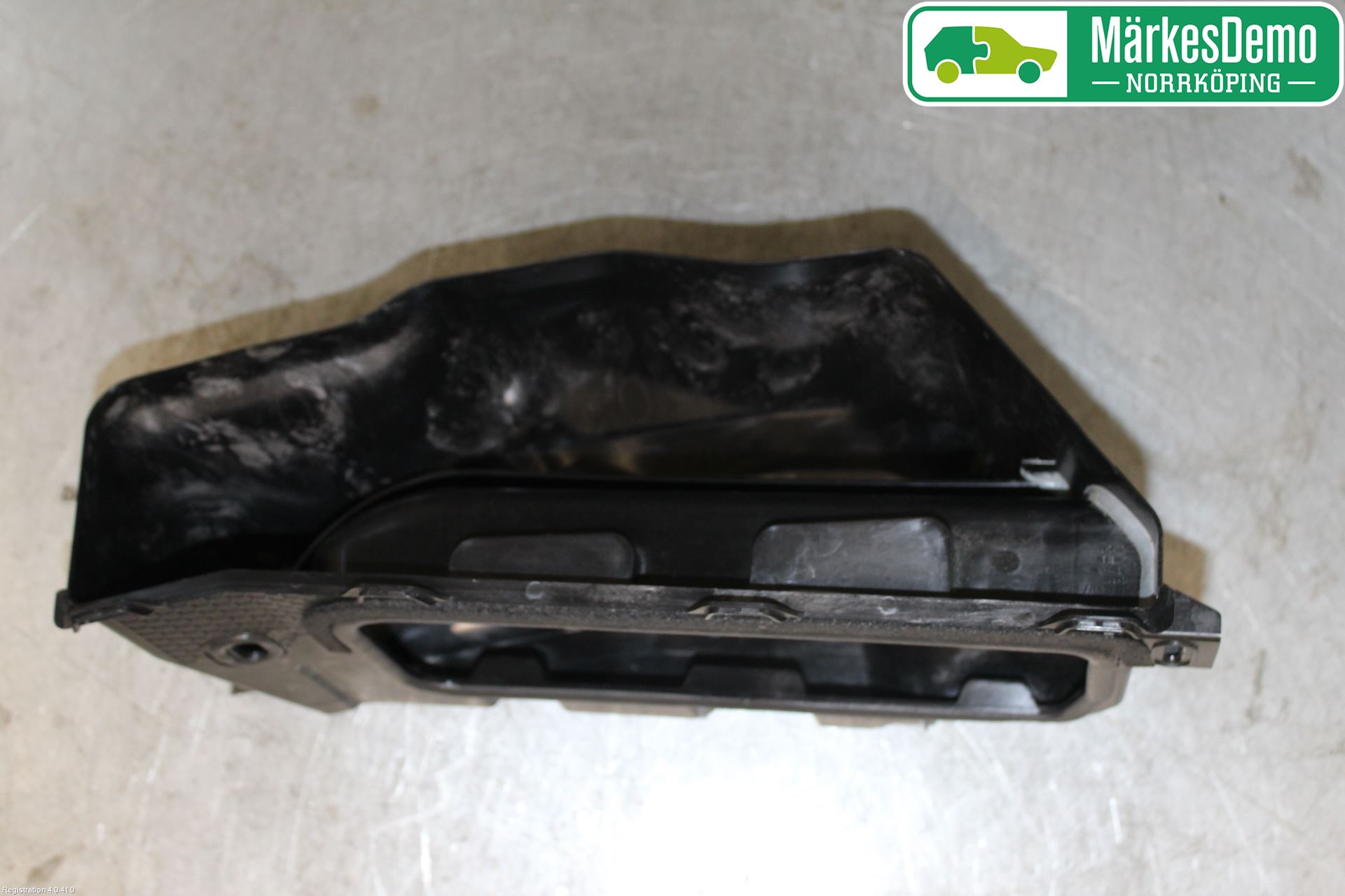 Volvo V90 17->> Deflektor Plåt-Plast Kylning