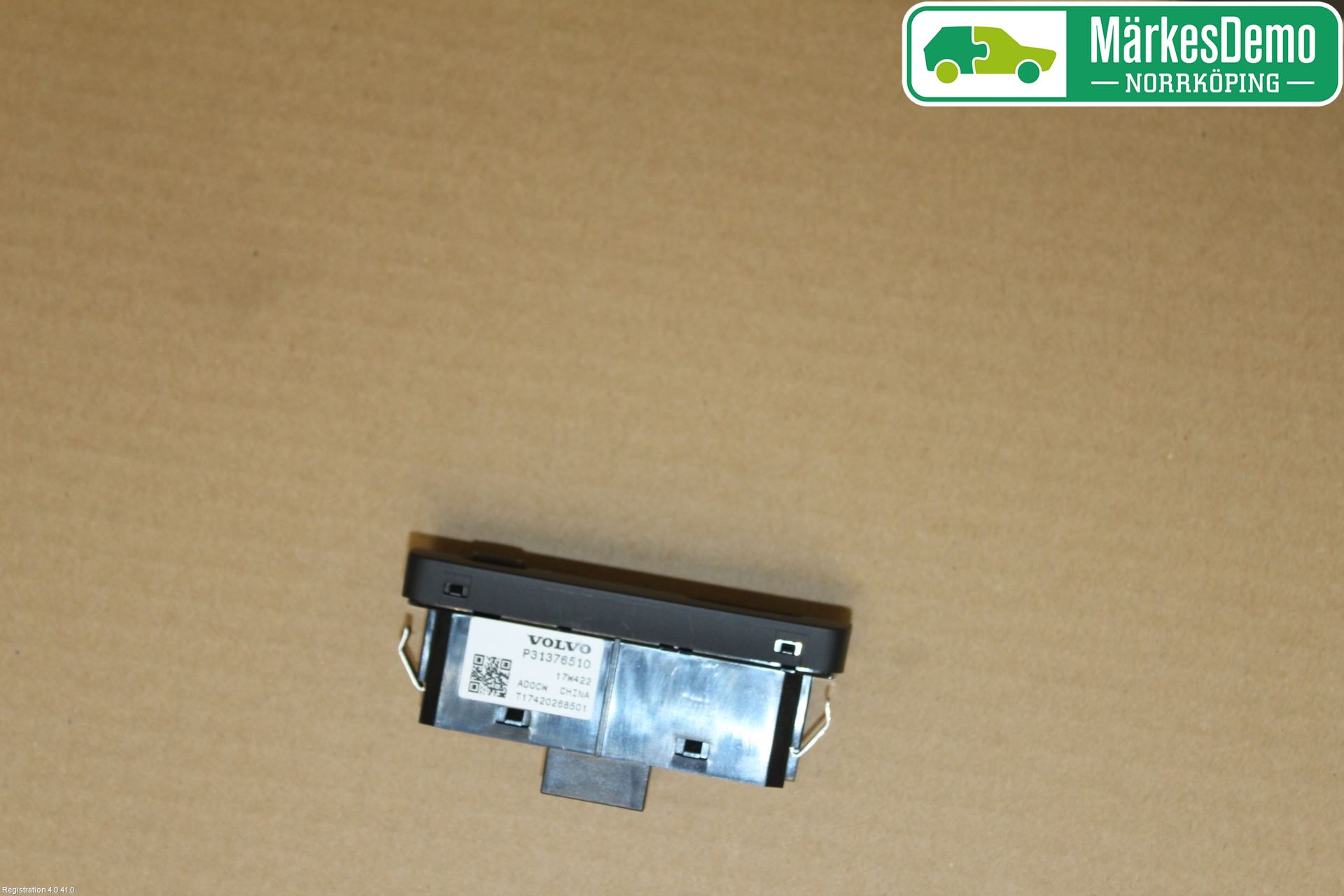 Volvo V90 17->> Strömställare Baklucka