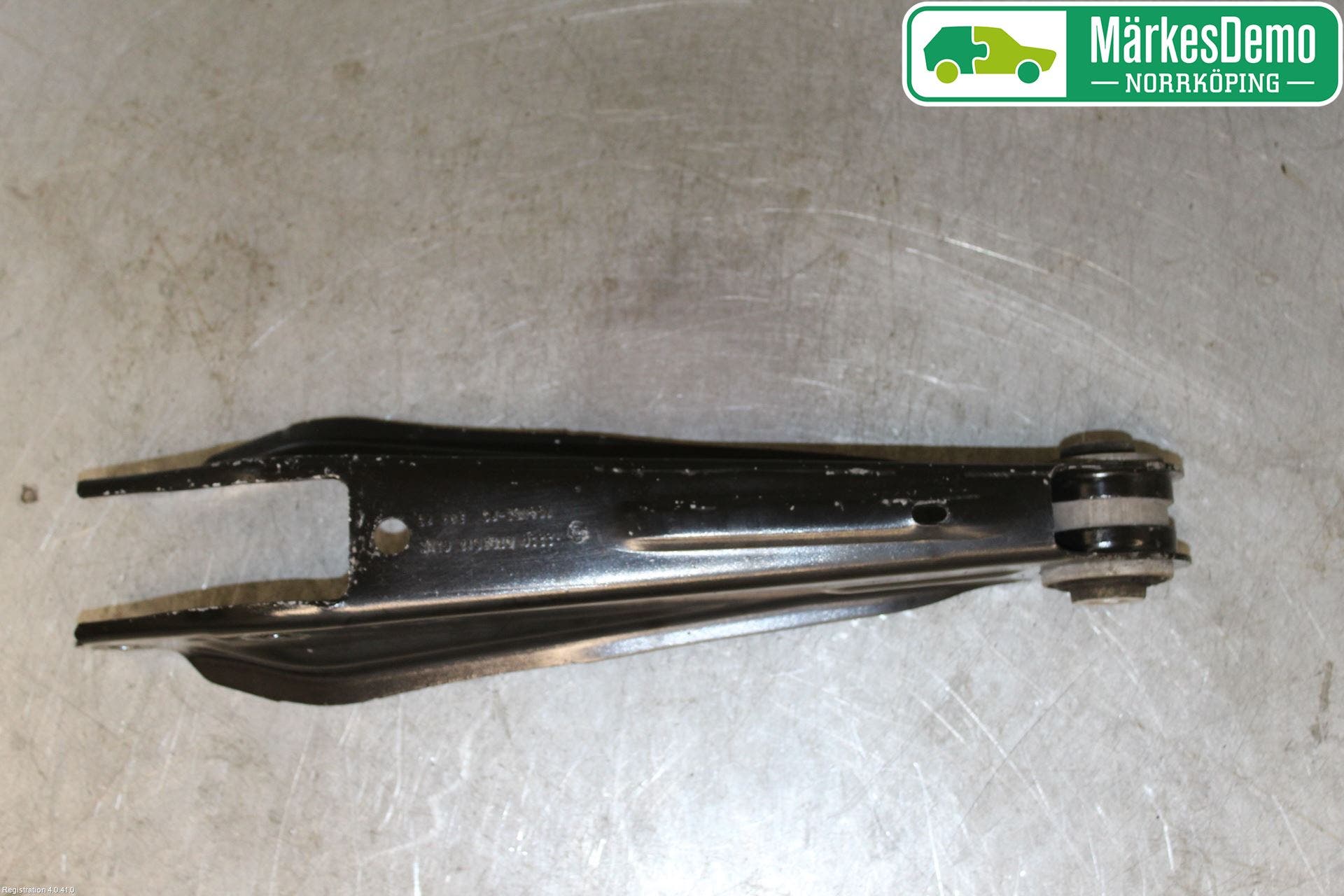 BMW X4 F26 14-18 Bärarm Bak Vänster