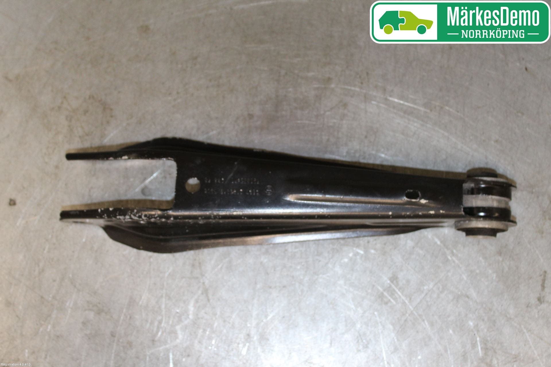 BMW X4 F26 14-18 Bärarm Bak Höger