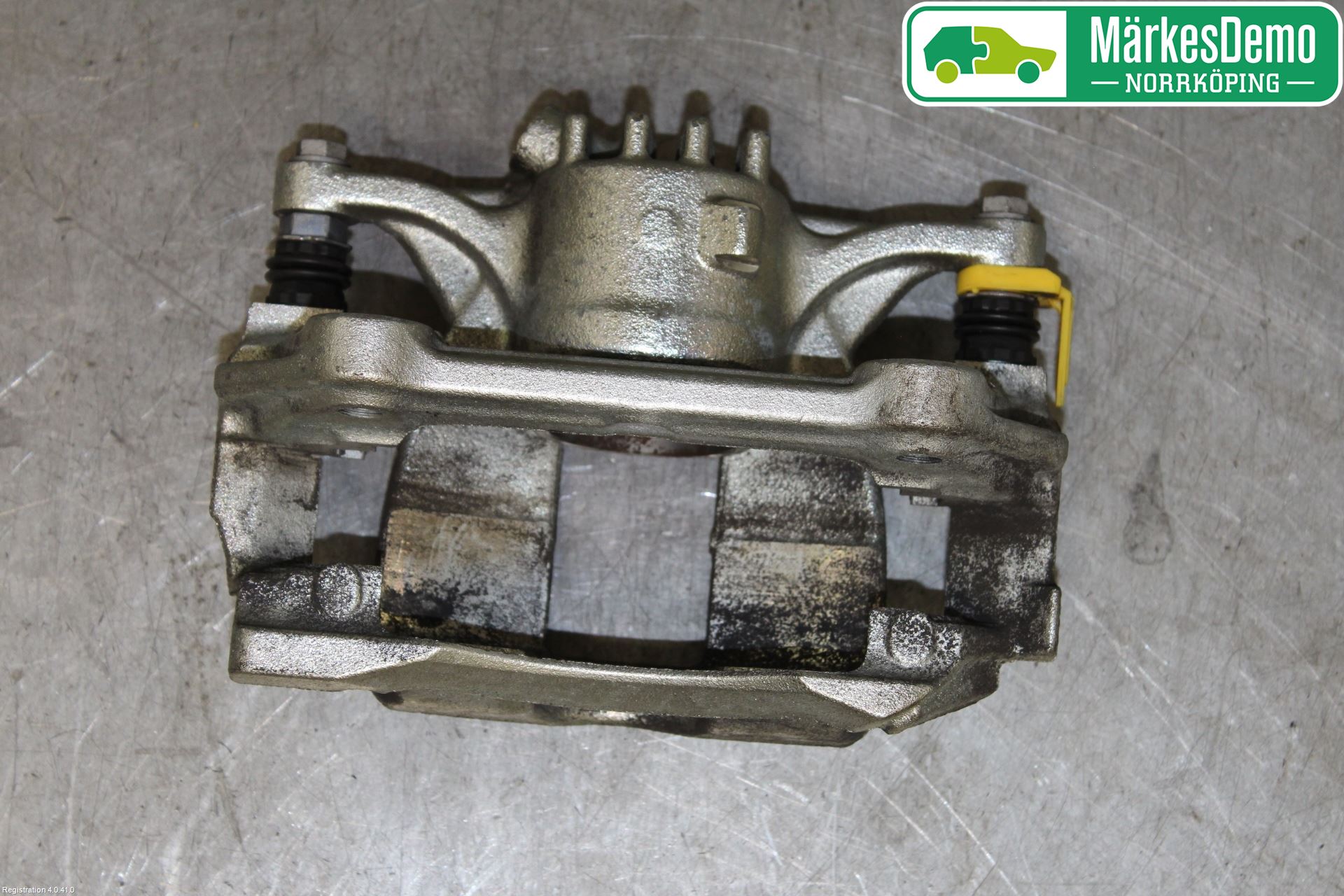 Renault TRAFIC/E-TECH 15- Bromsok Fram Vänster