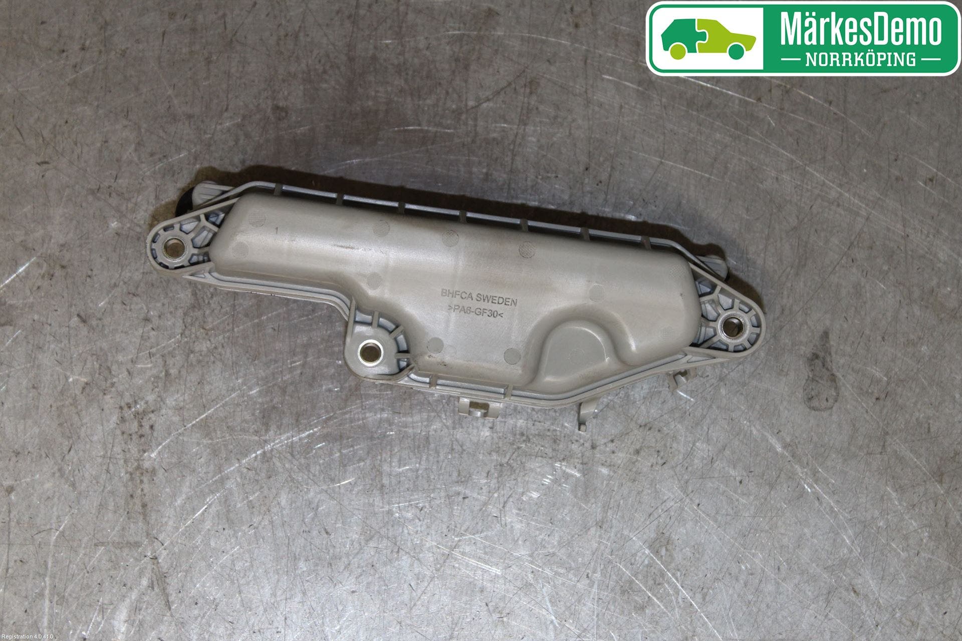 Volvo V90 17->> Vacuumtank