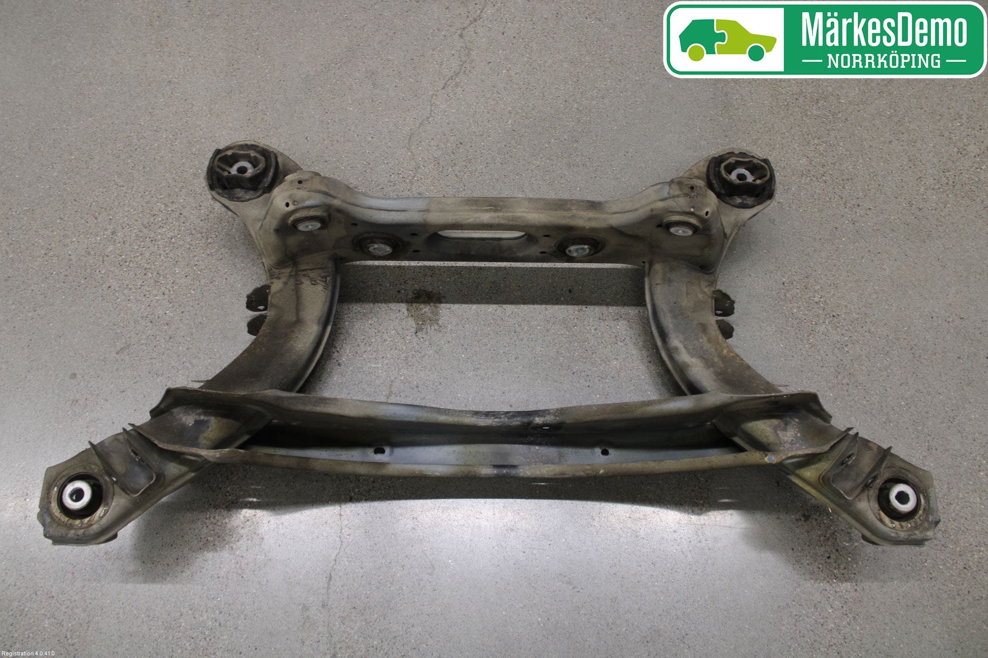 Mercedes-Benz MB E-KLASS (W213) 16-23 Bakaxelbalk