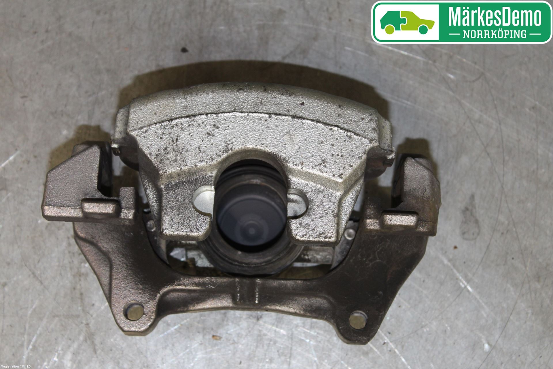 Volvo V90 17->> Bromsok Fram Höger