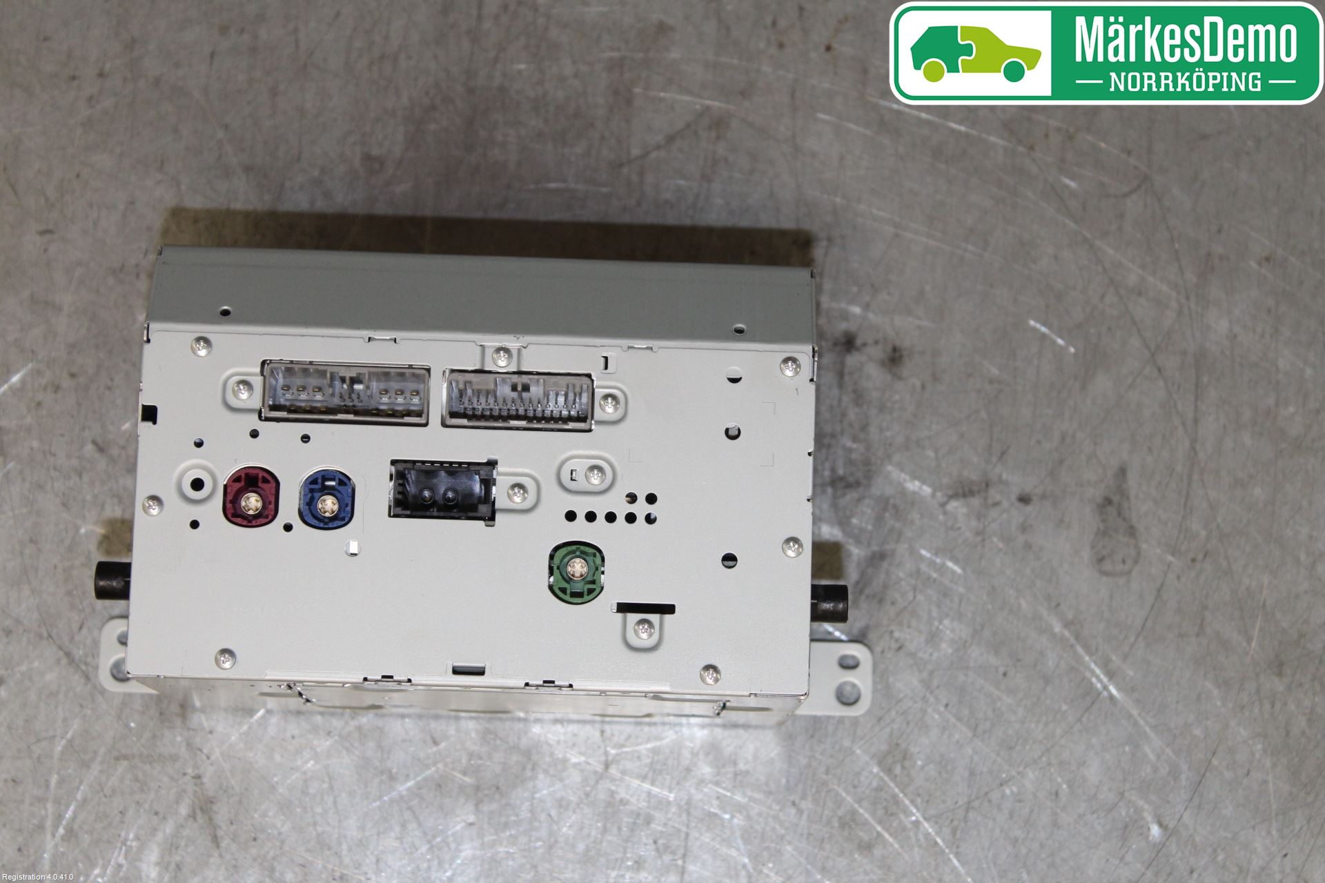 Volvo V90 17->> Cd Radio - Multimediapanel