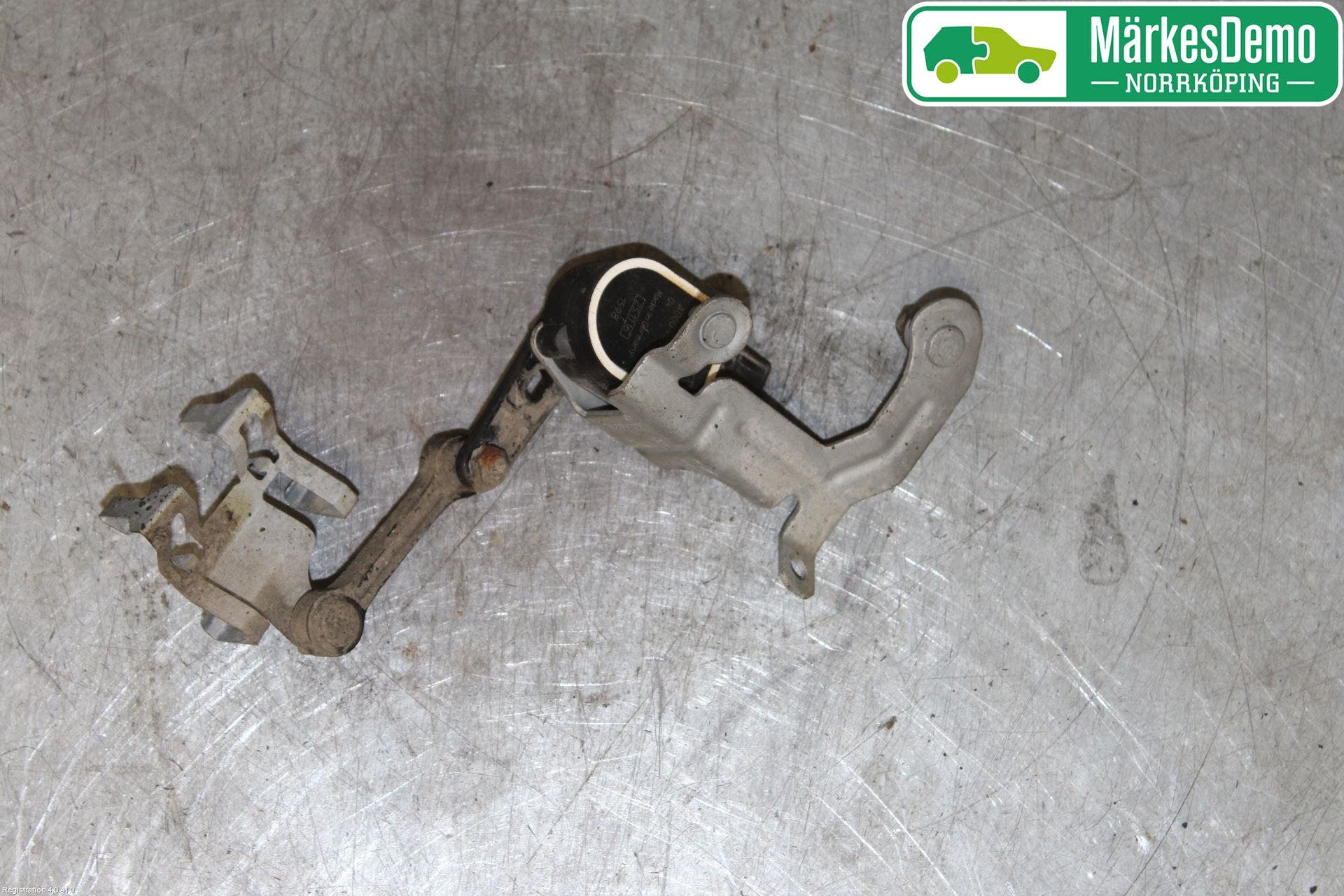 Mercedes-Benz MB E-KLASS (W213) 16-23 Givare Xenon/Ljushöjdsreglering