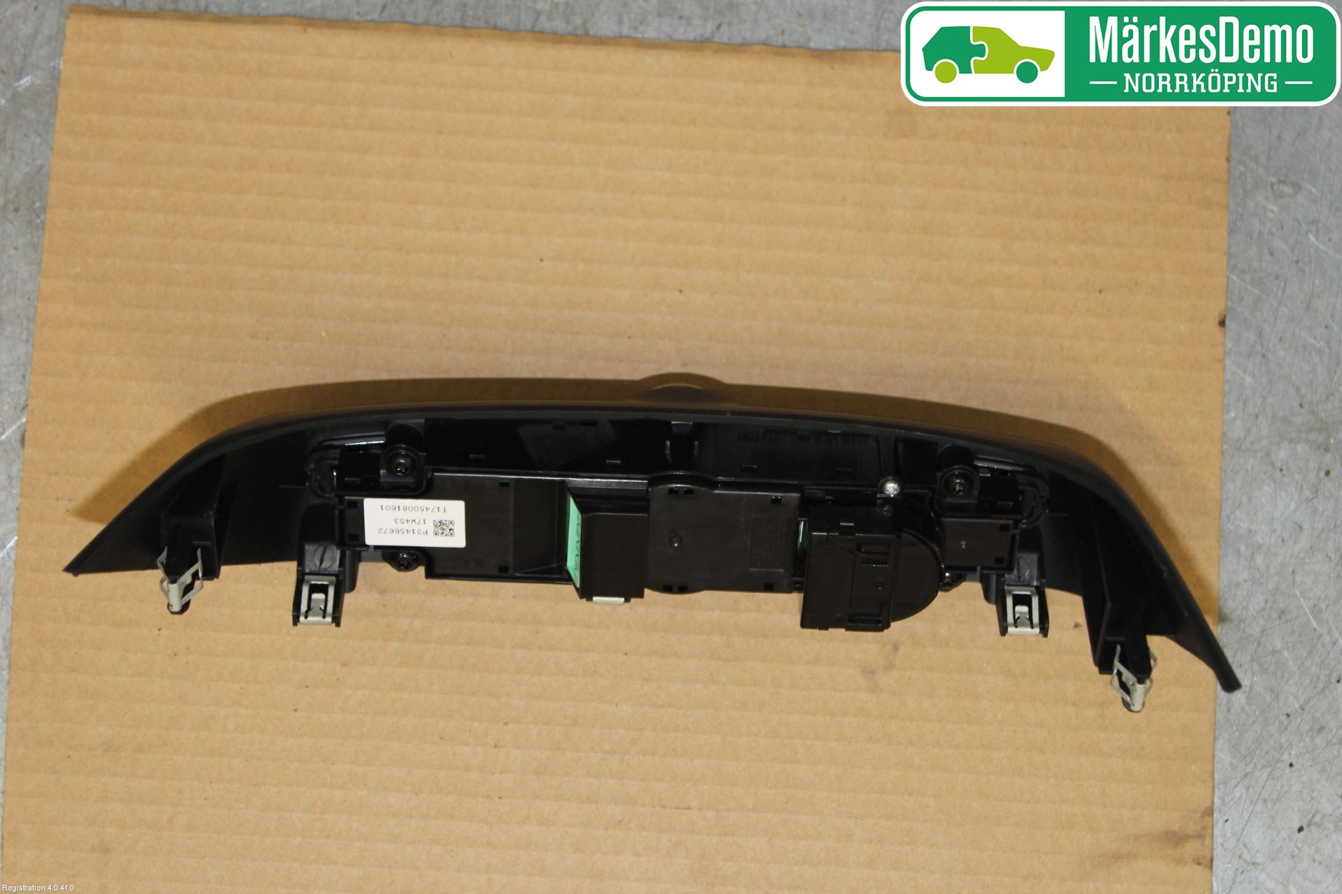 Volvo XC40/RECHARGE 18- Värmereglage