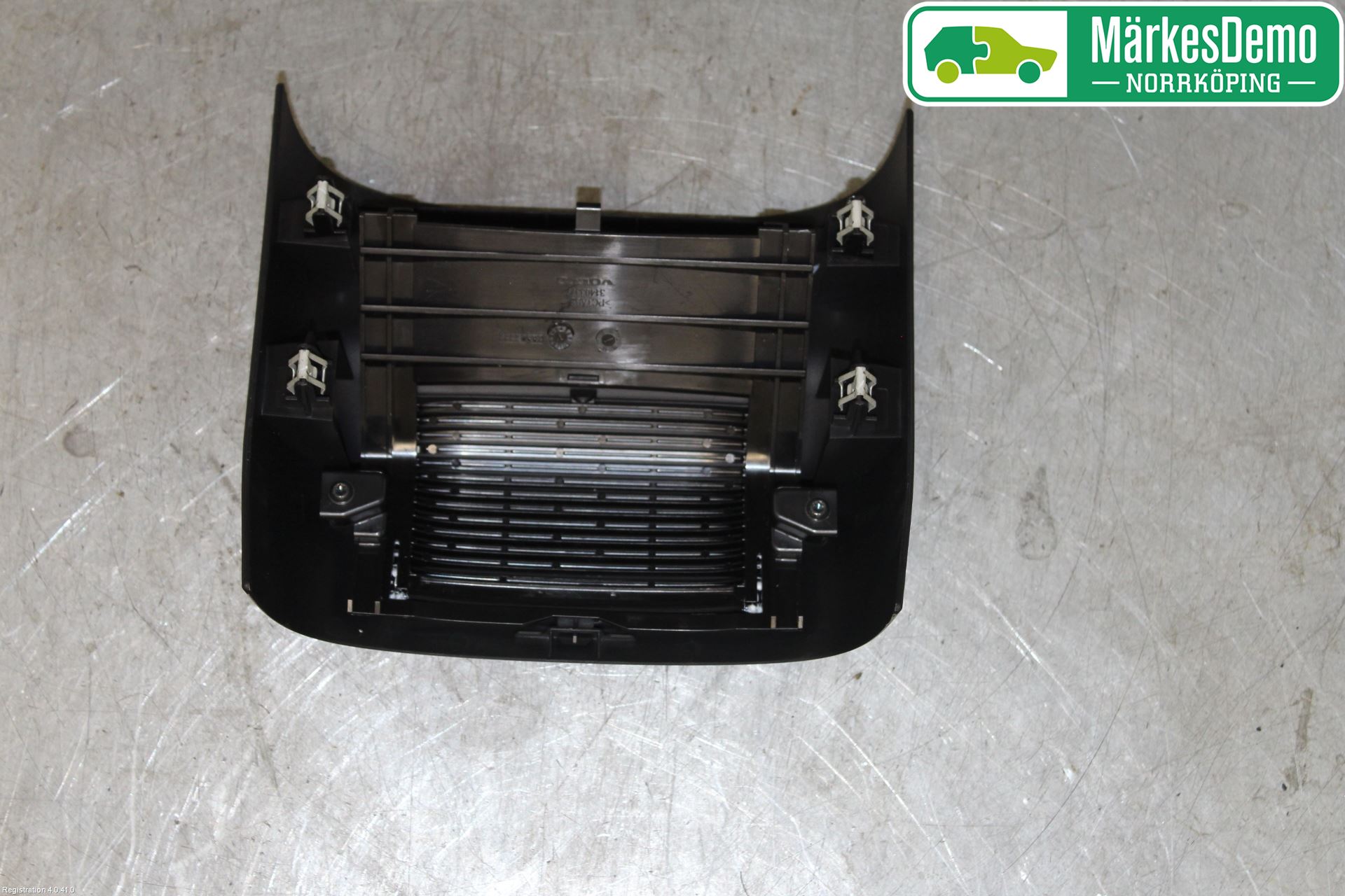 Volvo V90 17->> Inr Tunnelfack