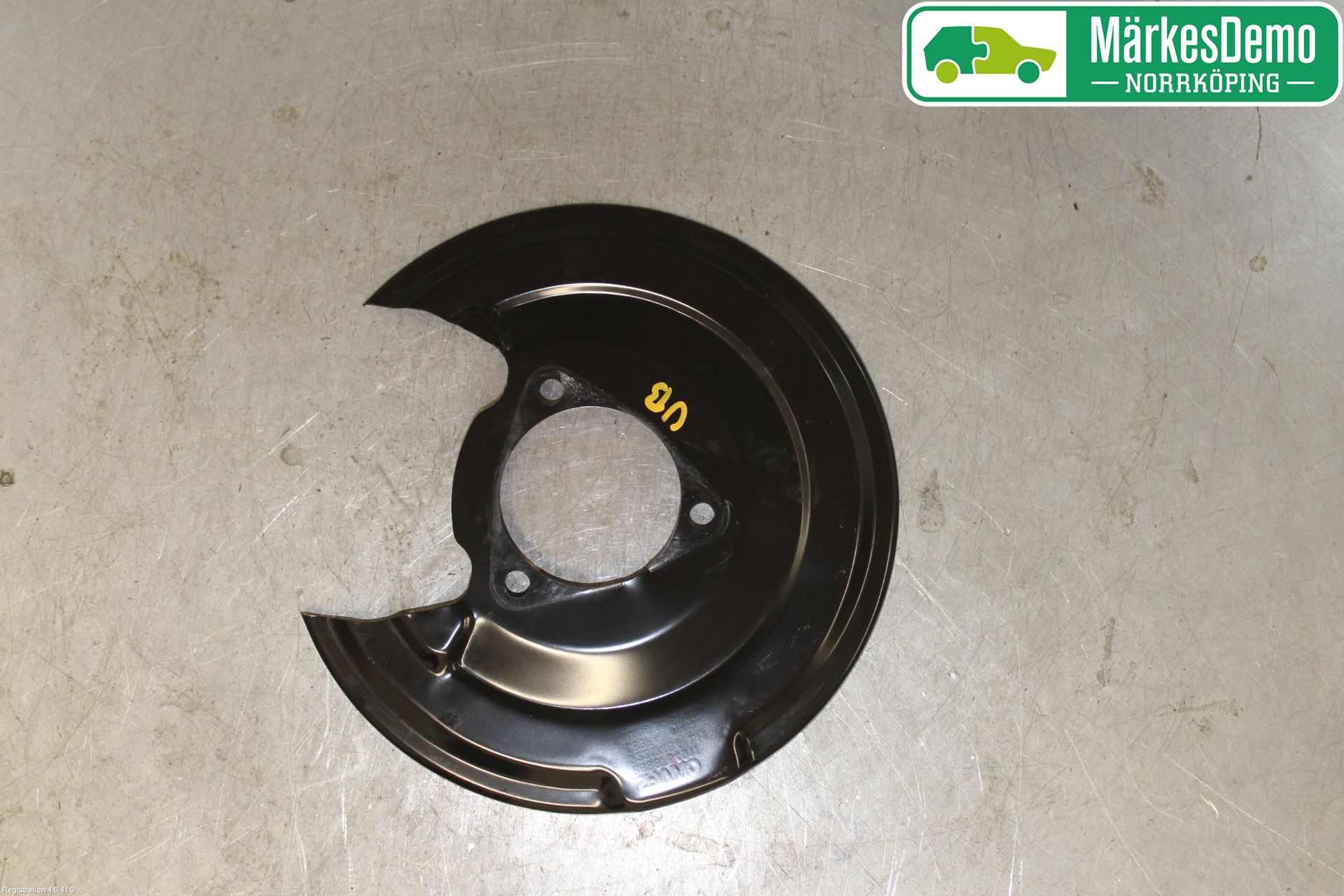 Volvo XC40/RECHARGE 18- Bromssköld Bak