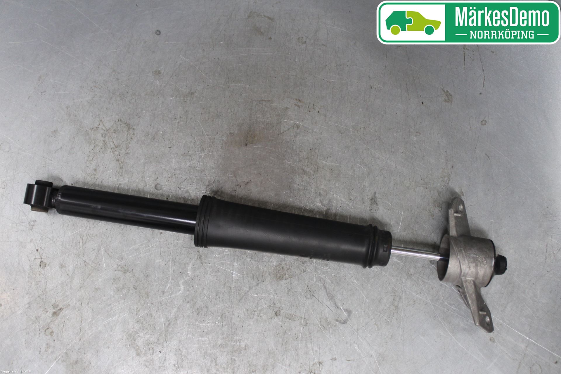 Volvo XC40/RECHARGE 18- Stötdämpare Bak