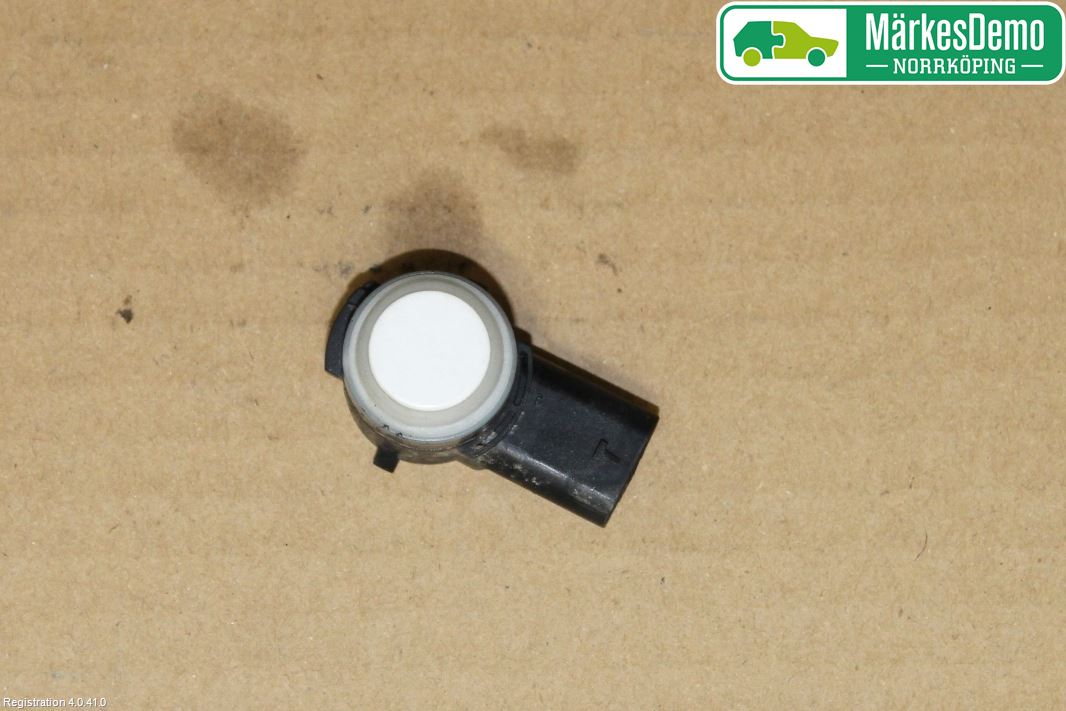 Mercedes-Benz MB E-KLASS (W213) 16-23 Parkeringshjälp Backsensor