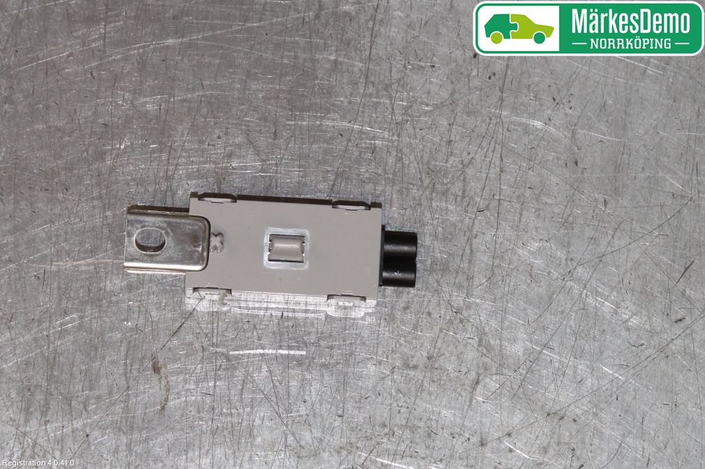 Volvo V60 19- Antennförstärkare