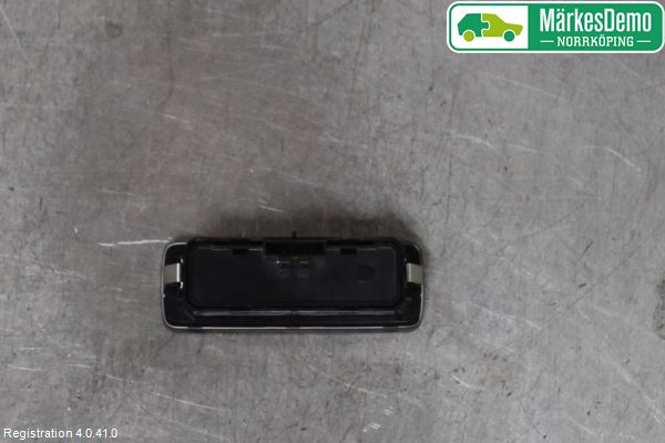 Volvo V60 19- Strömställare Baklucka