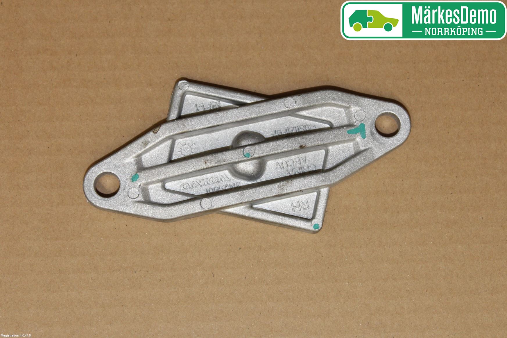 Volvo V60 19- Fjäderskål Bak