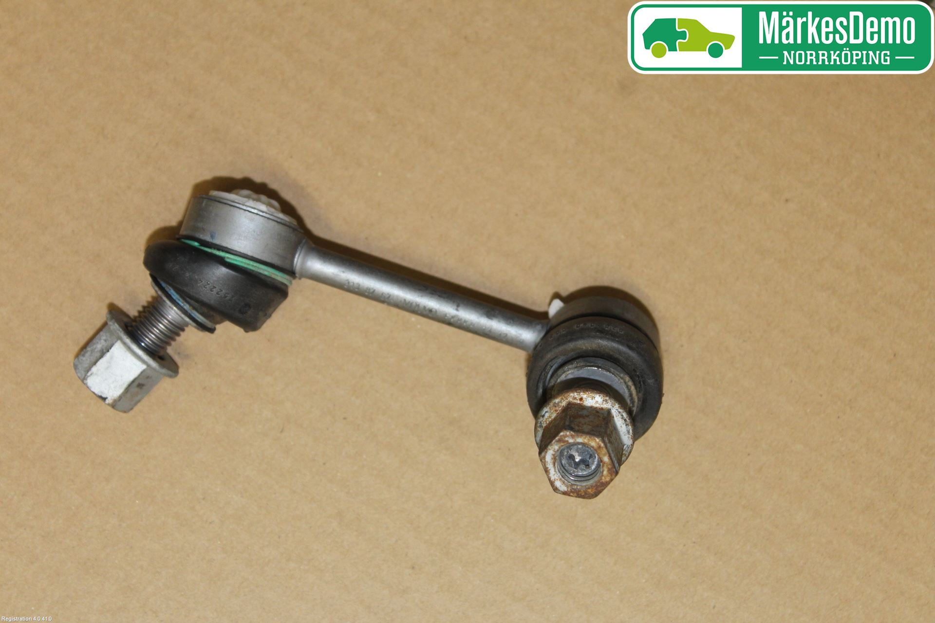 Volvo V90 17->> Krängningshämmarstag Bak