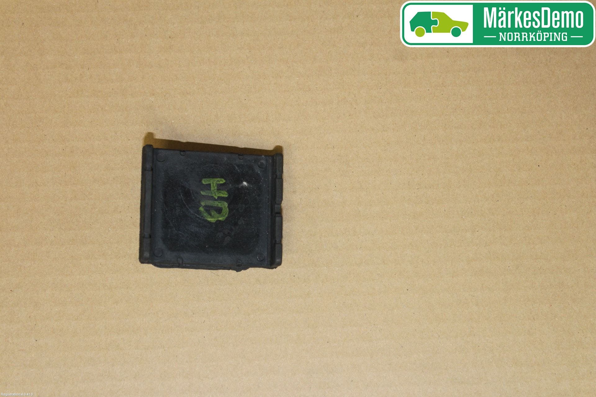 Volvo V90 17->> Bladfjäderhänke Bak