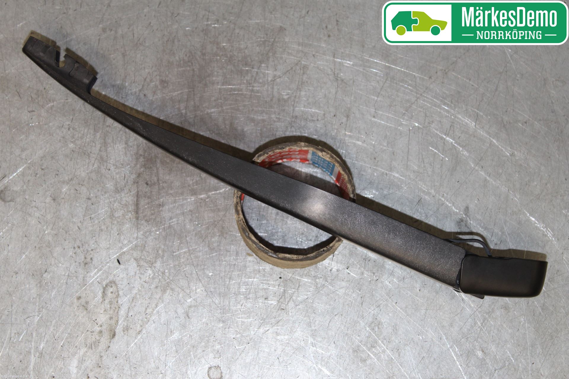 Nissan MICRA 11-16 Torkararm-Bakruta