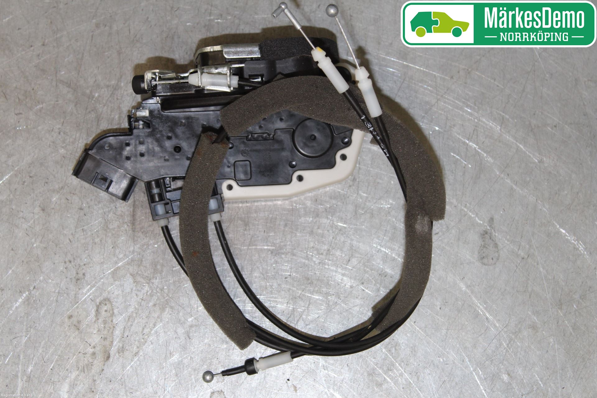 Nissan MICRA 11-16 Låskista-Dörrlås