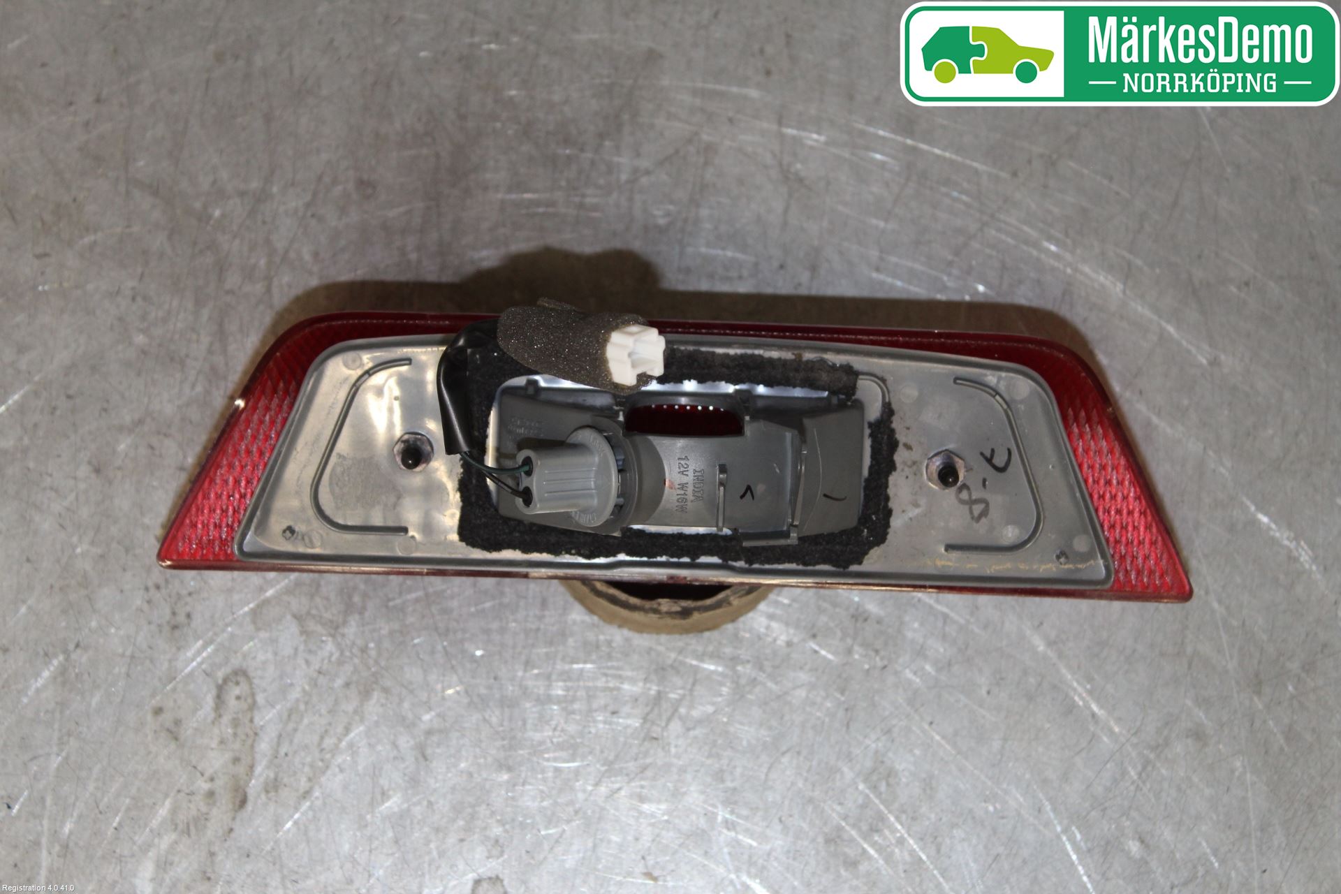 Nissan MICRA 11-16 Bromsljus Bakruta