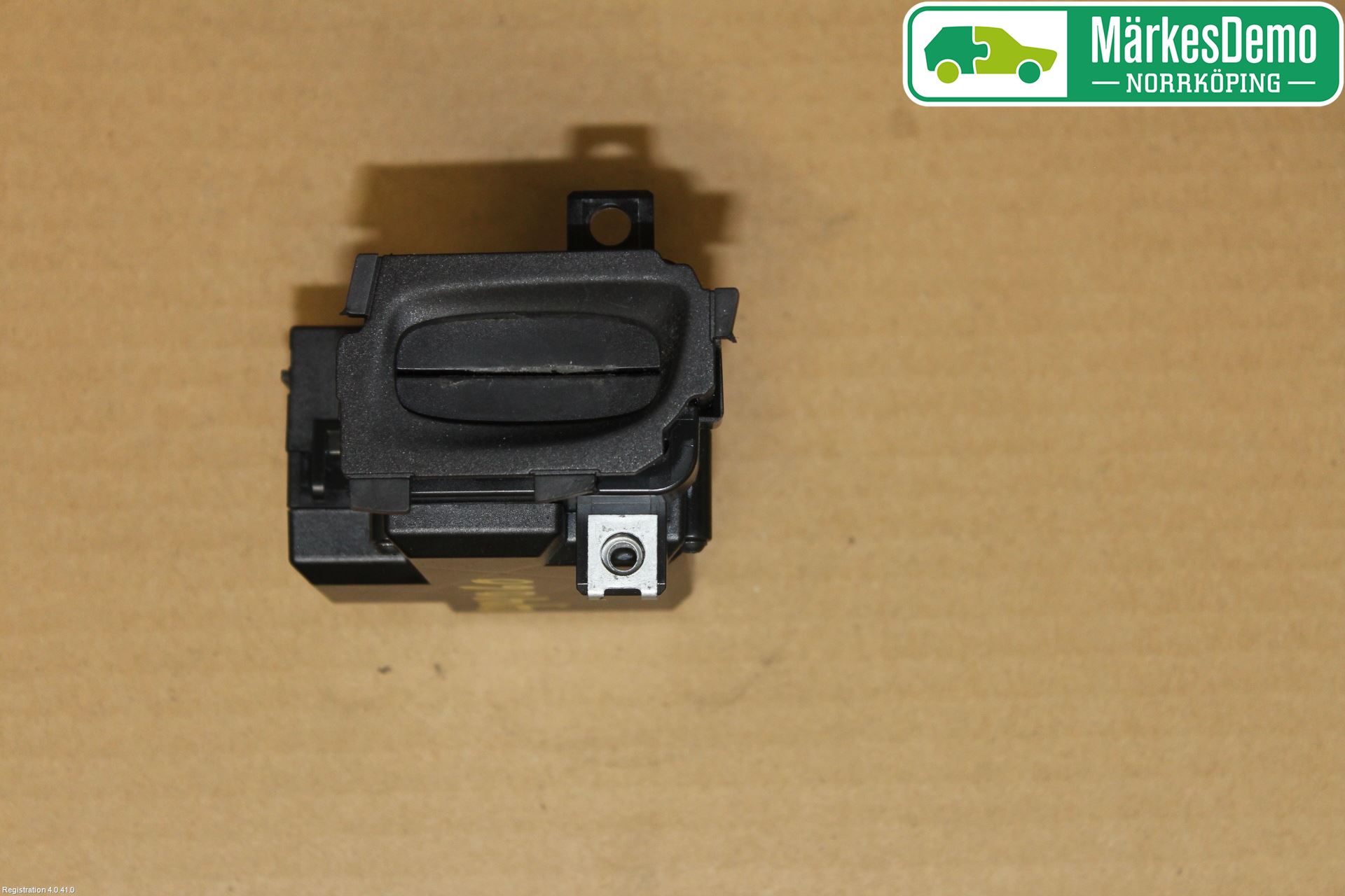 Audi Q5 09-16 Rattlås-Tändlås Elektrisk