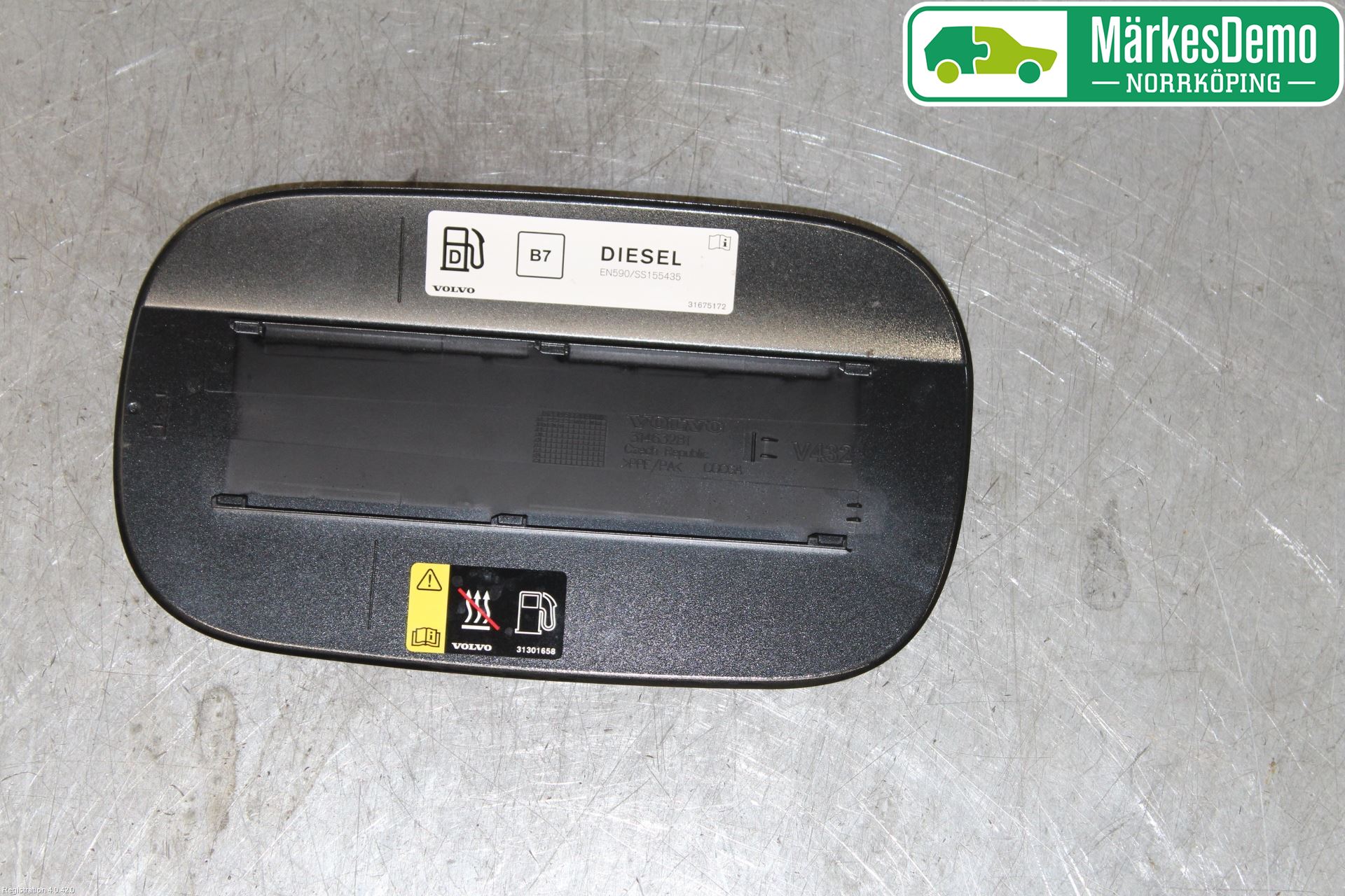 Volvo V60 19- Tanklucka