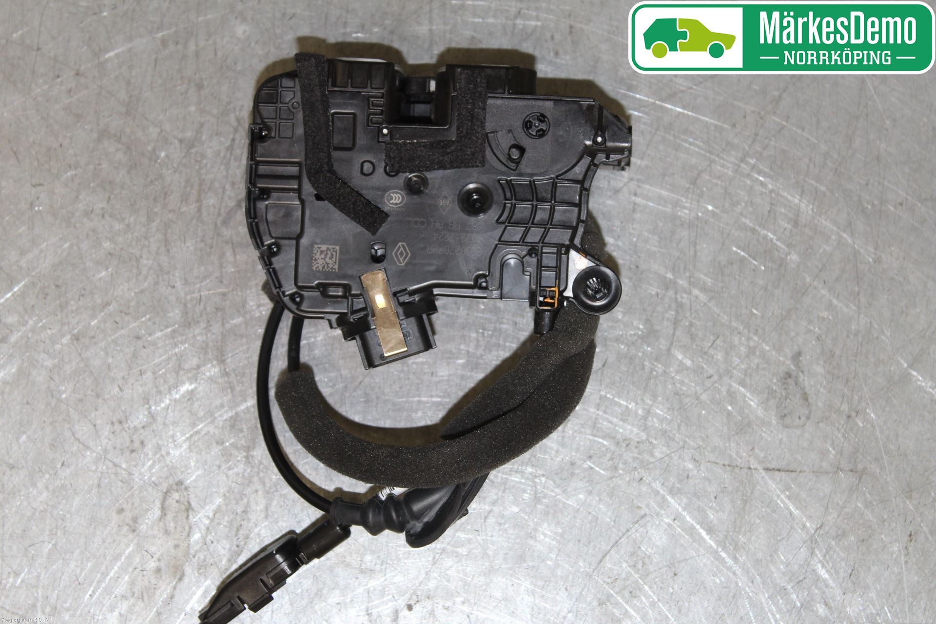 Renault CAPTUR 13-19 Låskista-Dörrlås