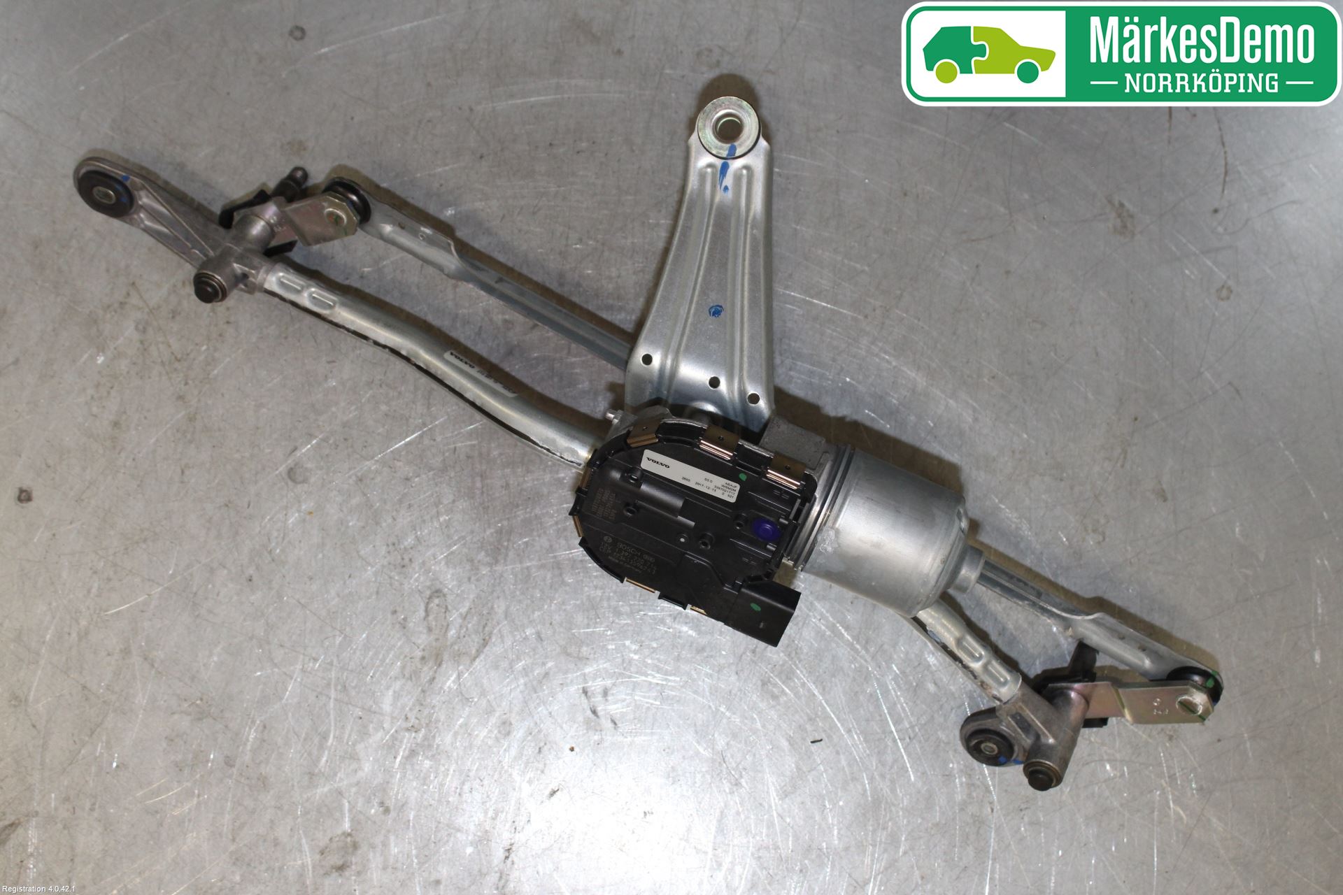 Volvo V90 17->> Torkarmekanism Vindruta