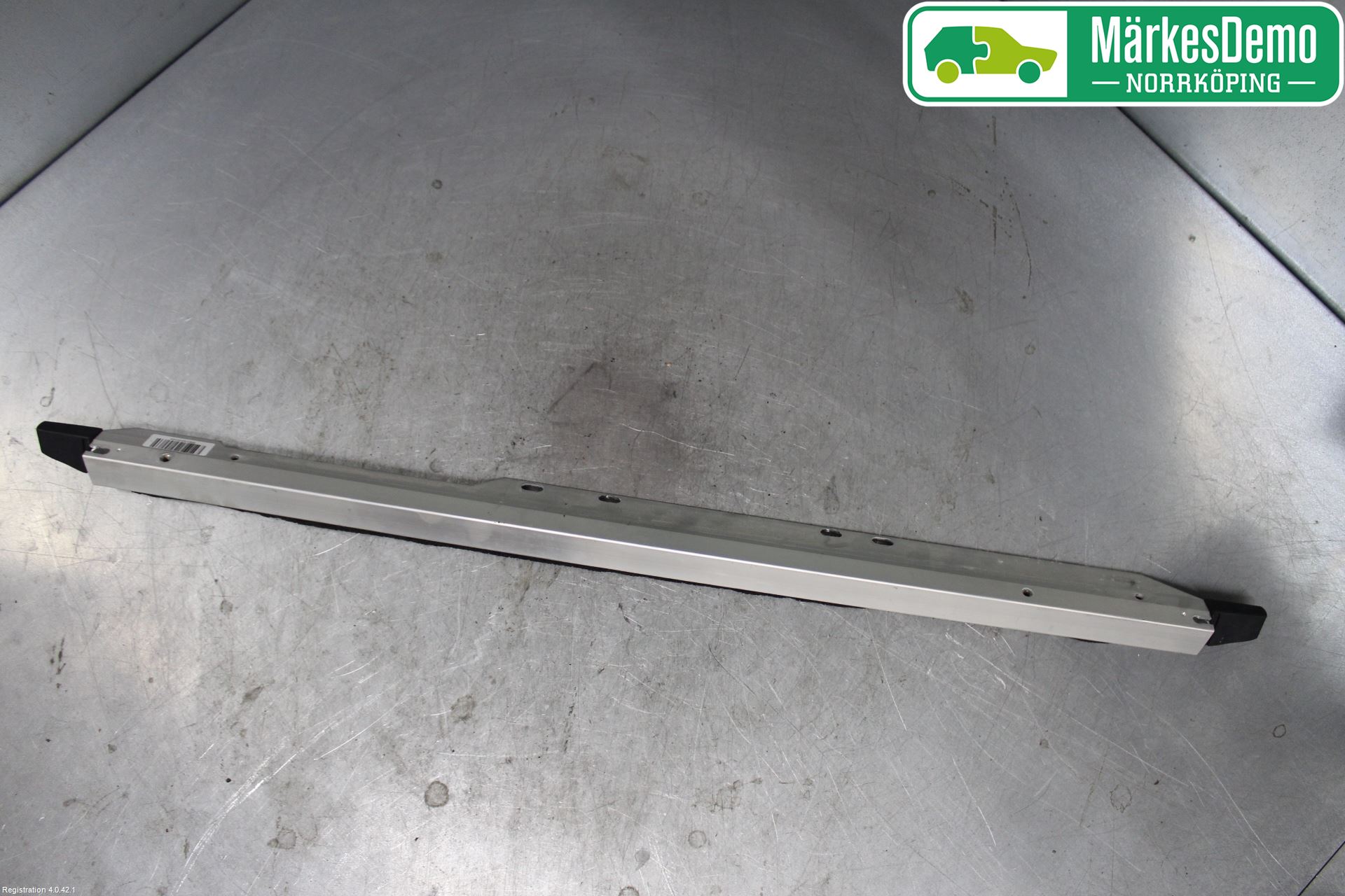 Volvo V90 17->> Fjäderbensstag