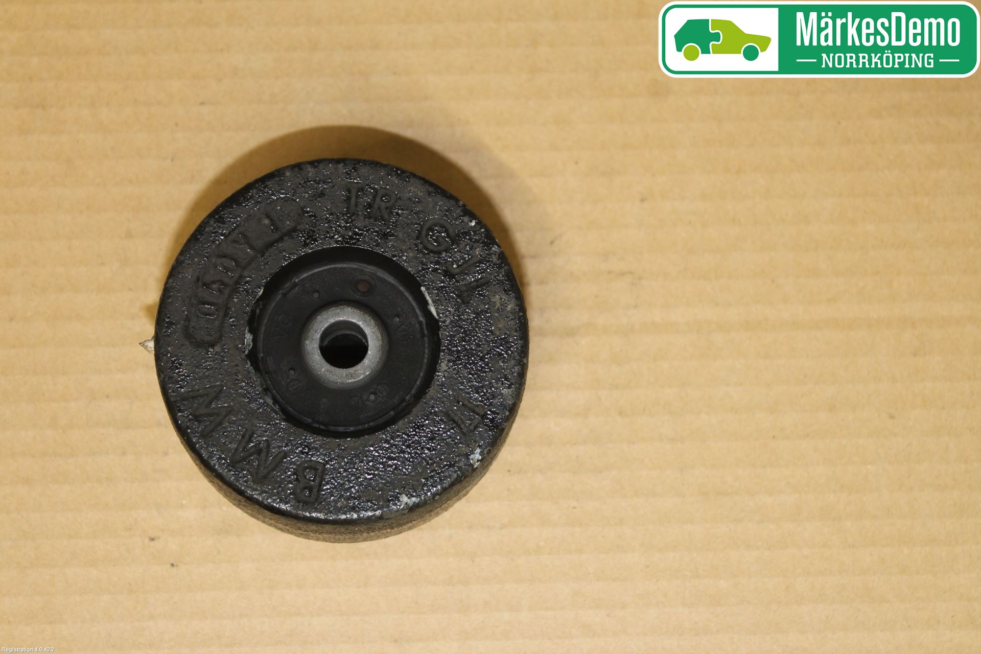 BMW 5 F10/F11/F18 09-17 Vibrationsdämpare