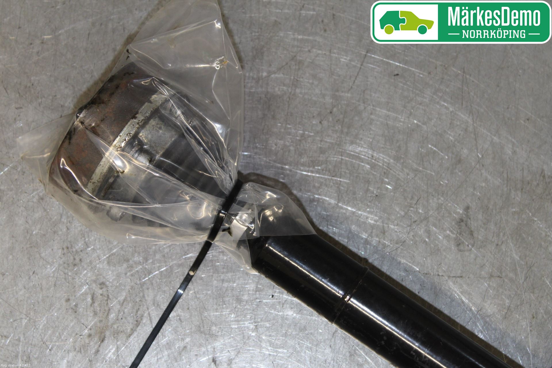 Volkswagen VW PASSAT 05-11 Drivaxel Fram Höger