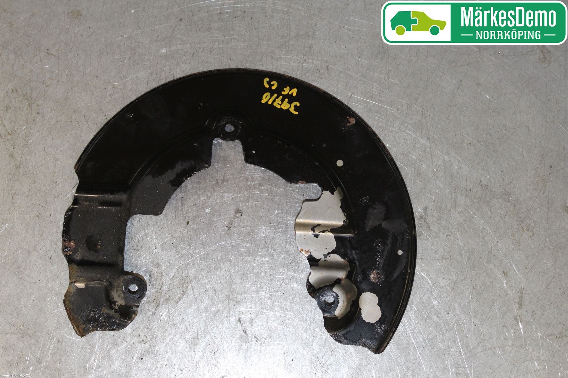 Volvo V40 12-19 Bromssköld Fram