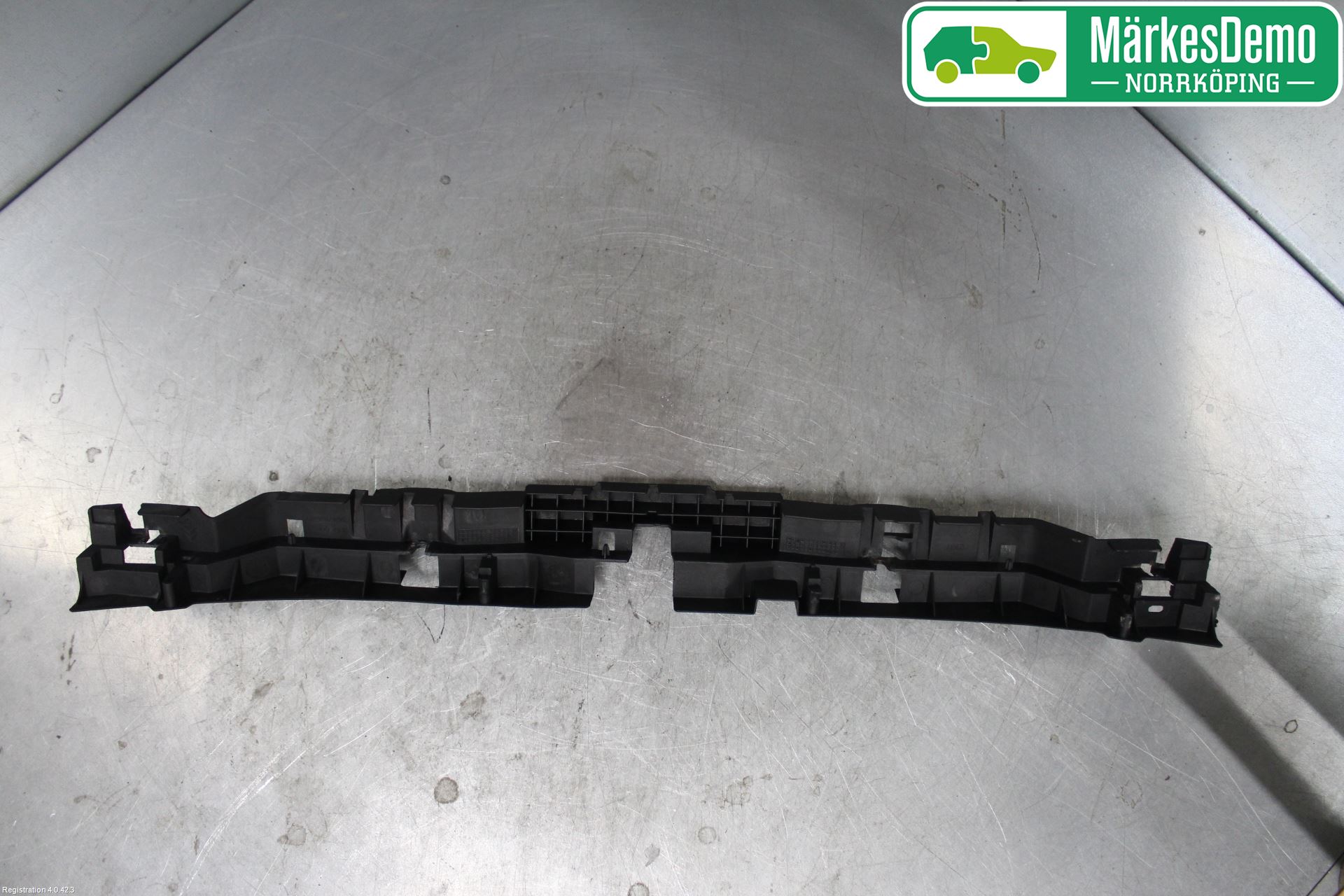 Citroen C3 -04 Front Huvlåsplåt-Balk