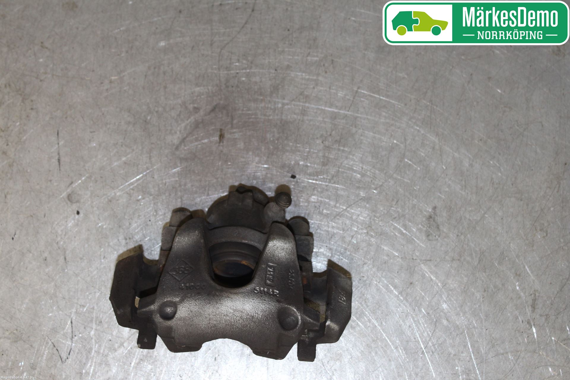 Renault CLIO IV 16-19 Bromsok Fram Vänster