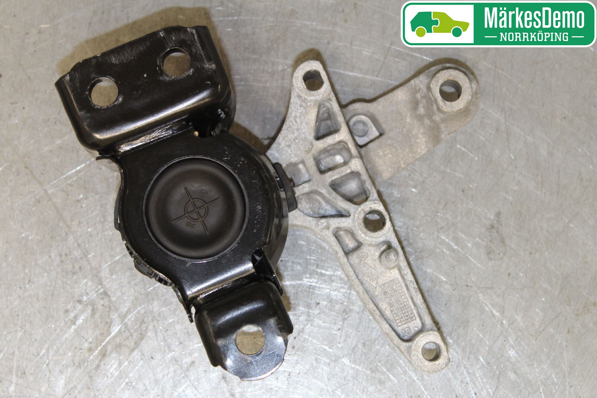 Renault KADJAR 15- Motorfäste