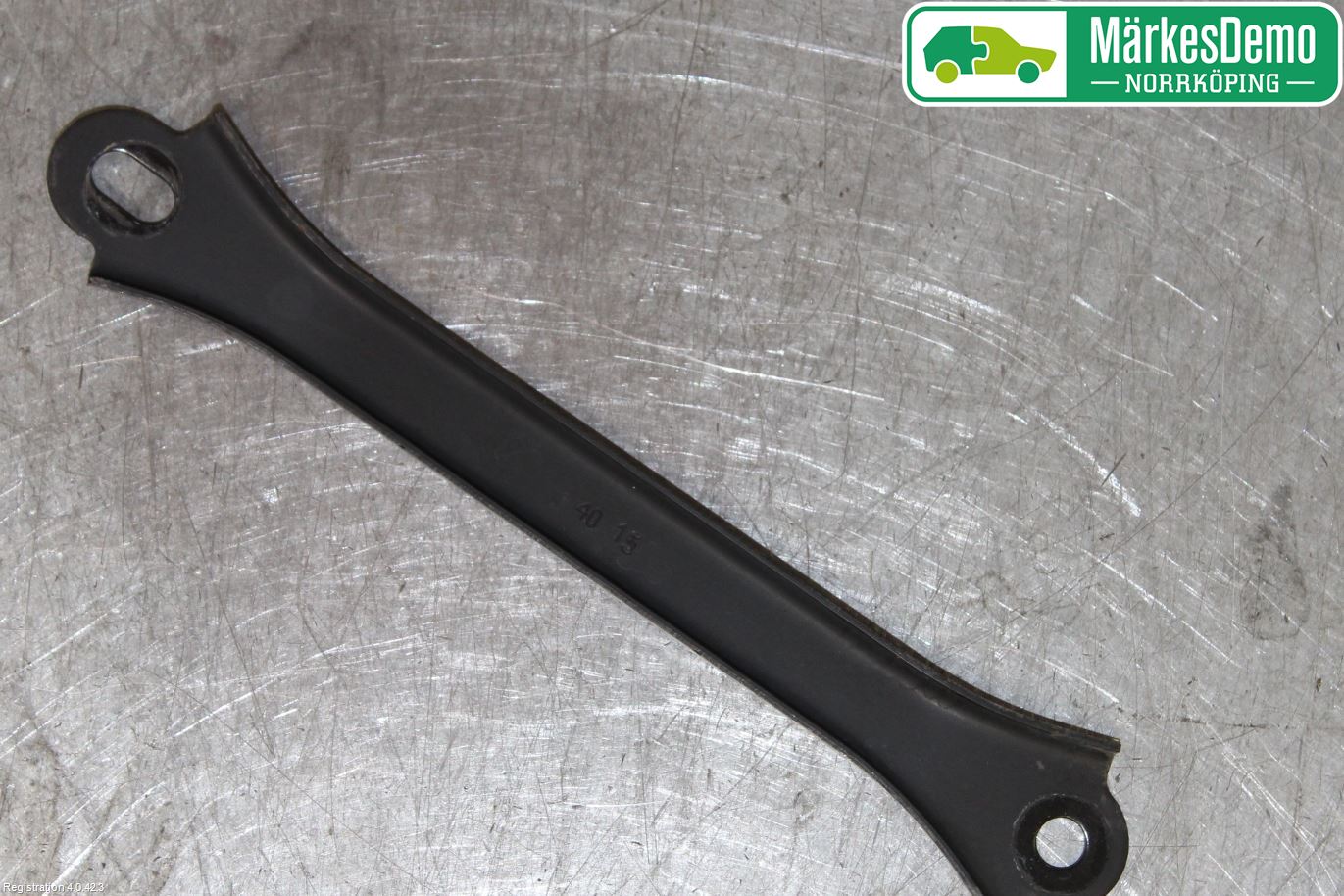 Renault KADJAR 15- Kylarfäste-Ram-Balk