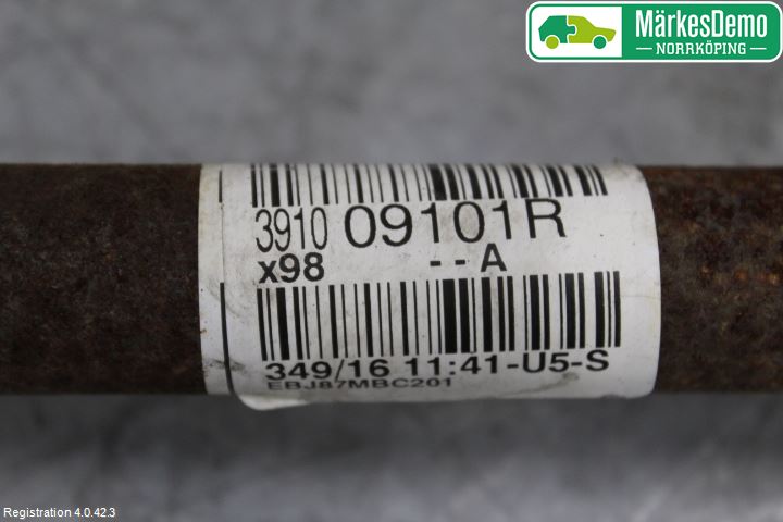 Renault CLIO IV 16-19 Drivaxel Fram Höger