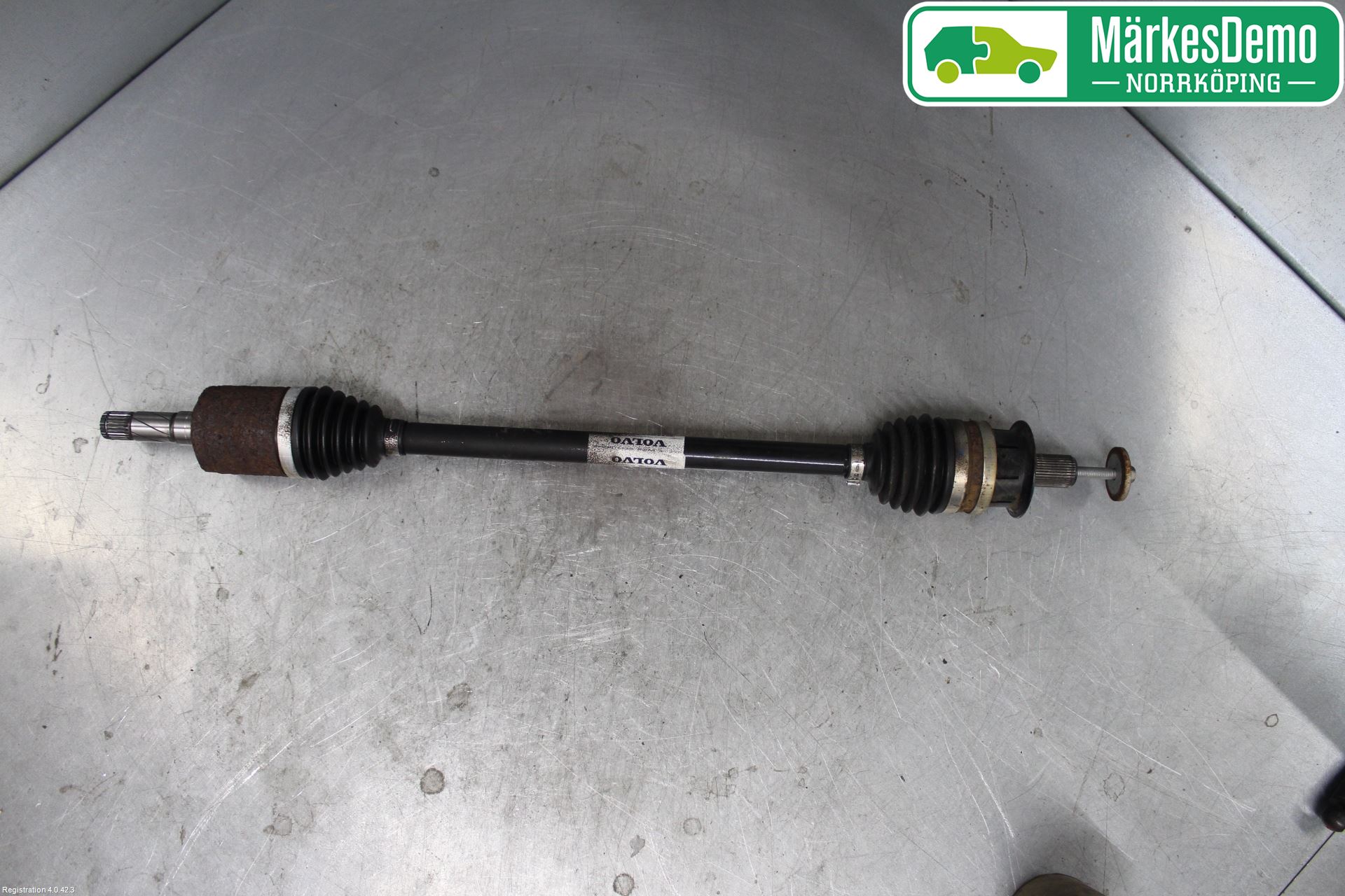 Volvo XC70 14-16 Drivaxel Bak Vänster