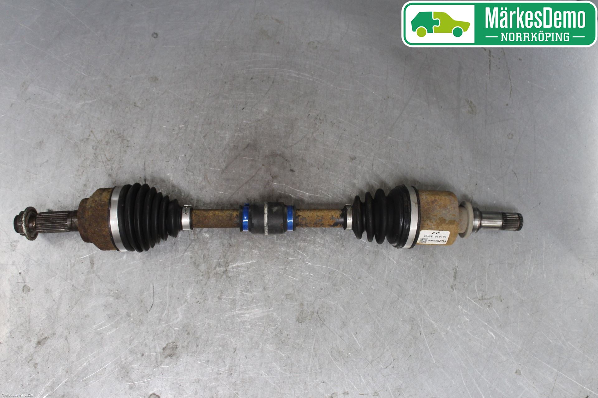 Mazda 3 I 07-08 Drivaxel Fram Vänster