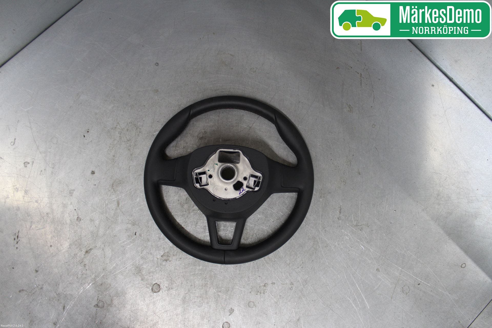 Skoda FABIA 15-21 Ratt