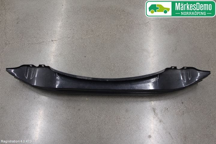 Volvo V60 11-13 Stötfångarbalk Bak