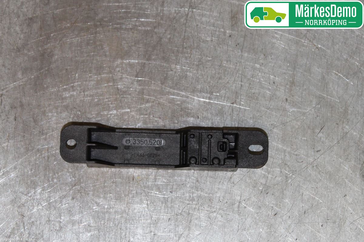 Mercedes-Benz MB C-KLASS (W205) 14-21 Antenn