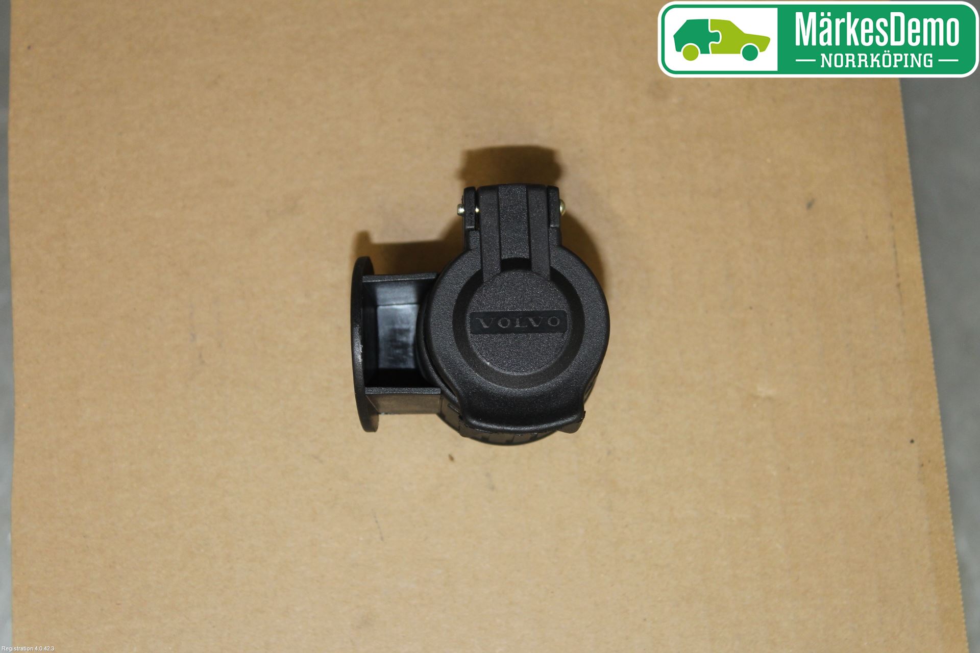 Volvo V60 14-18 Dragkrok Elsats