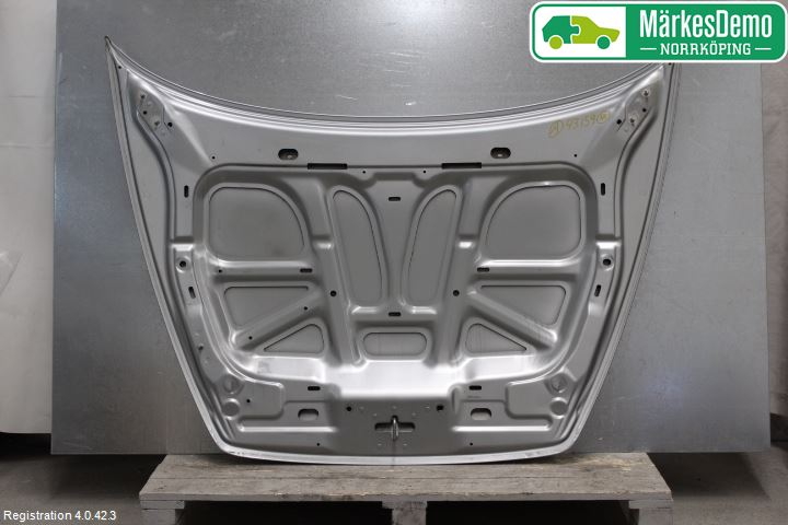 Volvo V50 04-07 Huv Fram