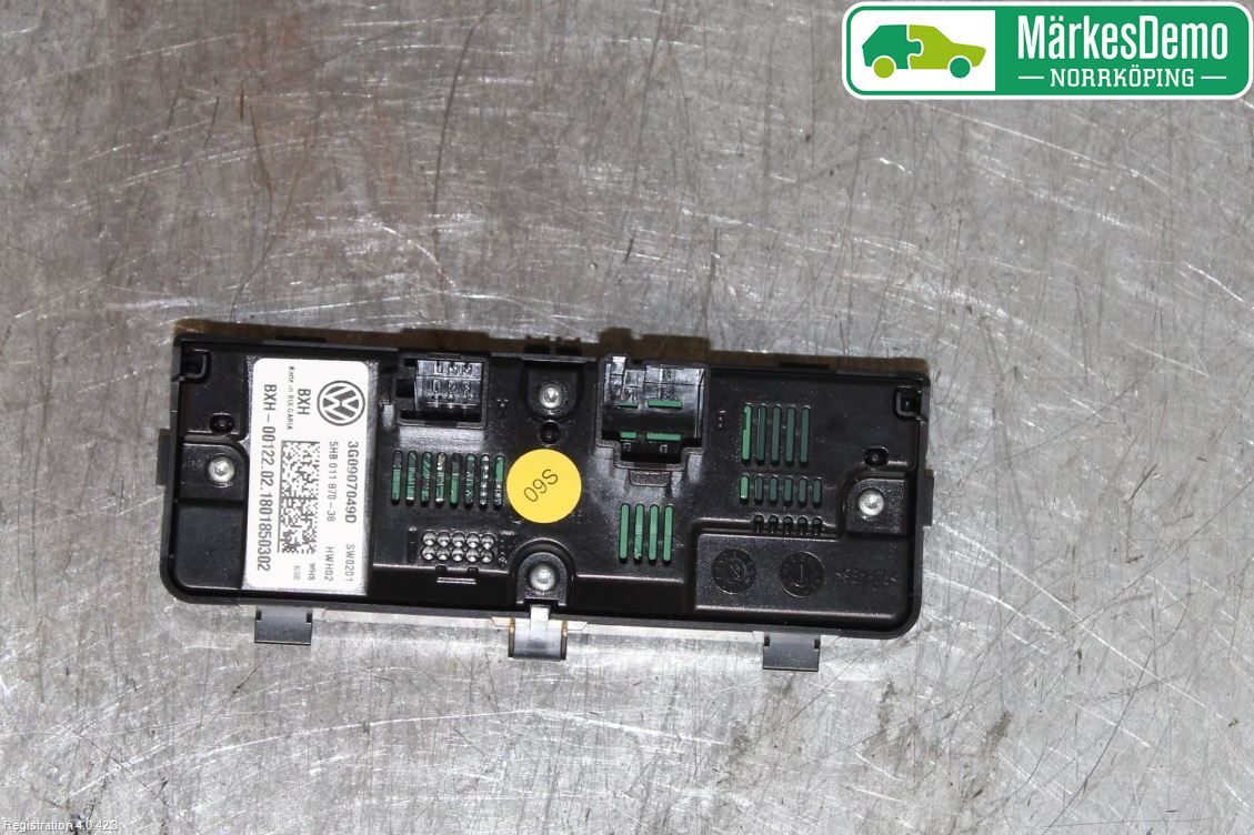 Volkswagen VW PASSAT 15-19 Värmereglage