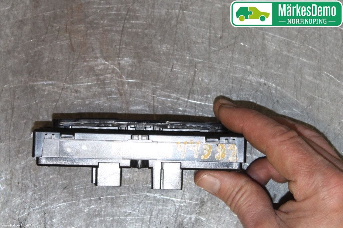 Volkswagen VW PASSAT 15-19 Värmereglage