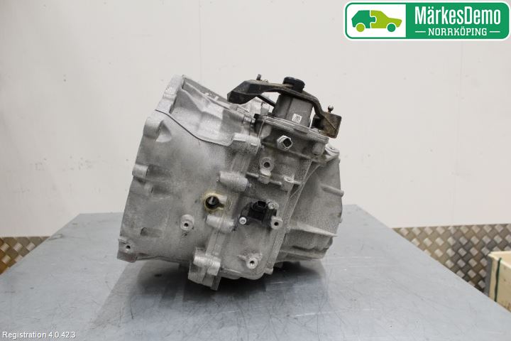 Volvo V60 14-18 Växellåda Man 6 Vxl